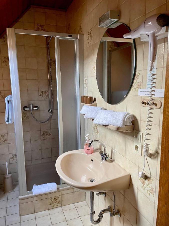 Hotel Pension Balthasar Мюден Экстерьер фото